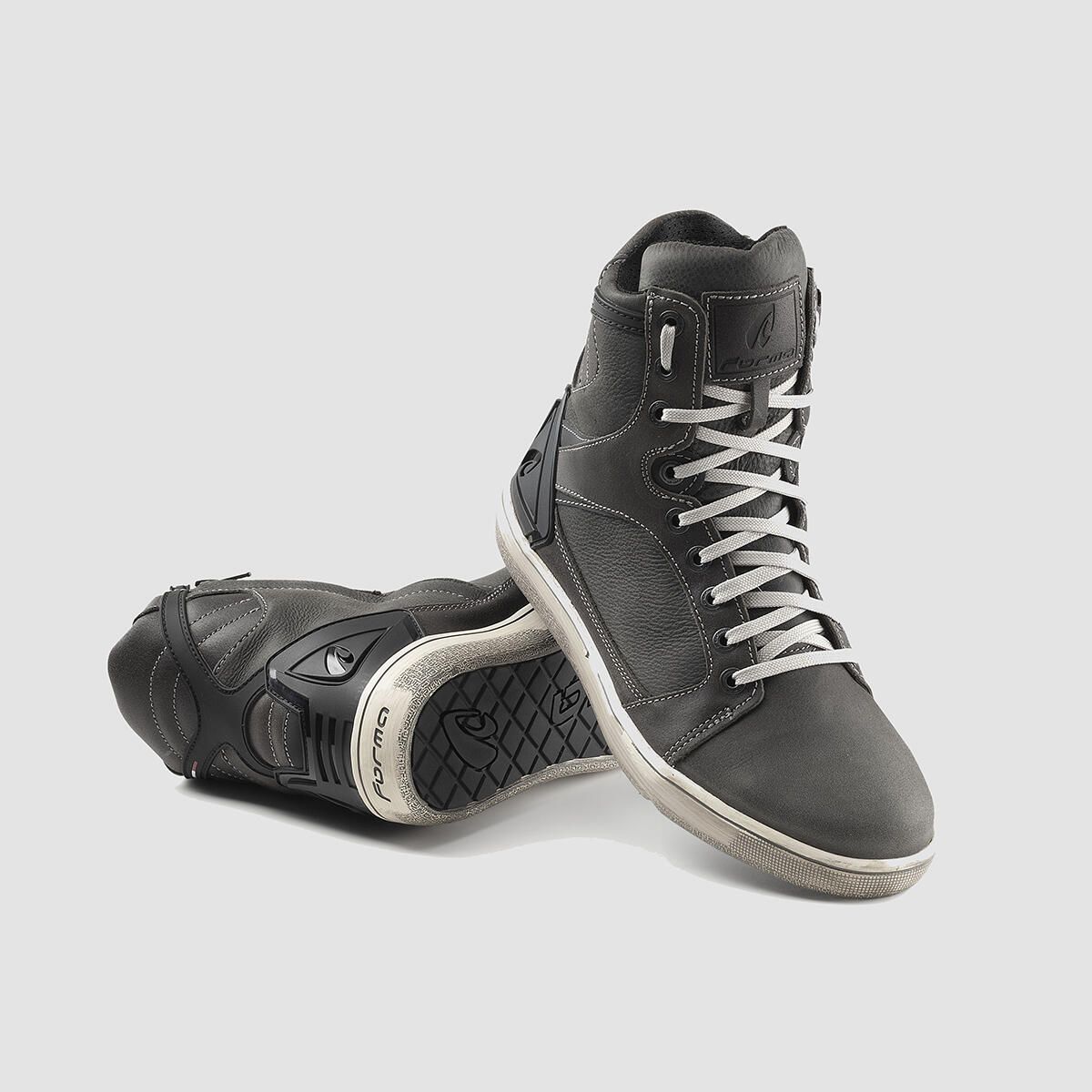 Forma Hyper Dry Boots