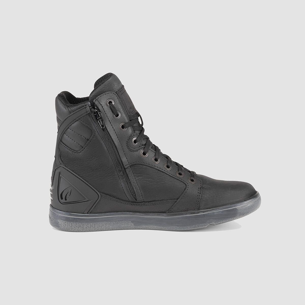 Forma Hyper Dry Boots