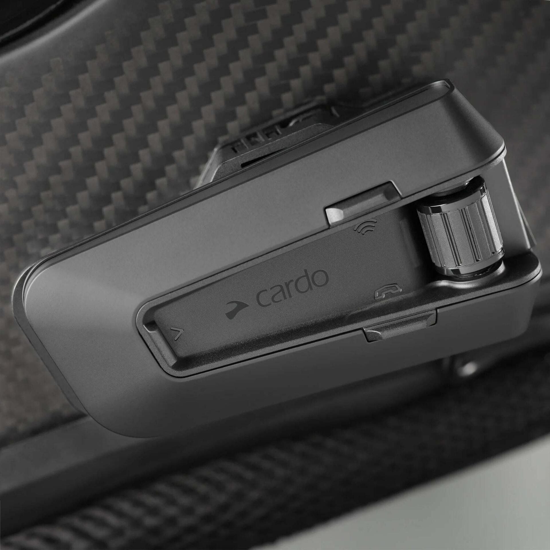 Cardo Packtalk Pro Headset