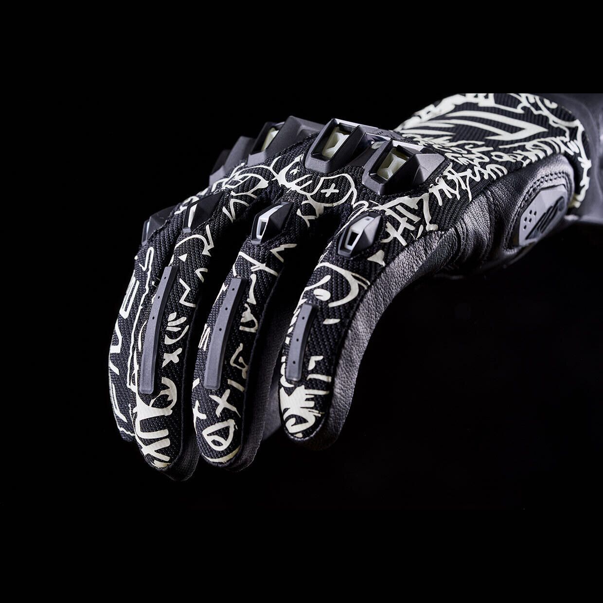 Five Stunt EVO 2 Gloves