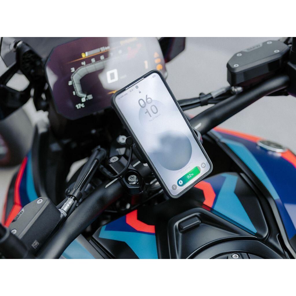 Quad Lock Waterproof Wireless Charging Head